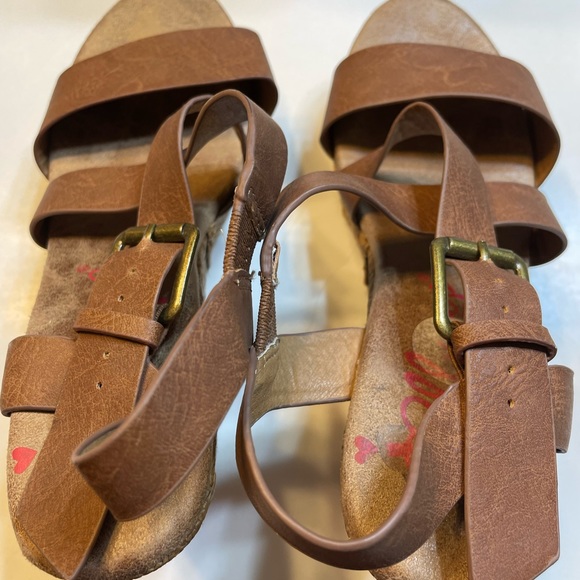 Wedges - Picture 1 of 3